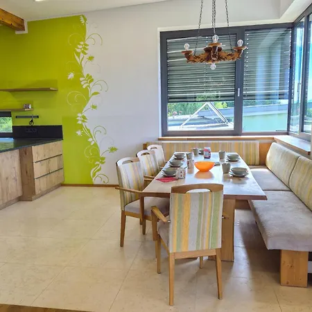 By Interhome Techelsberg